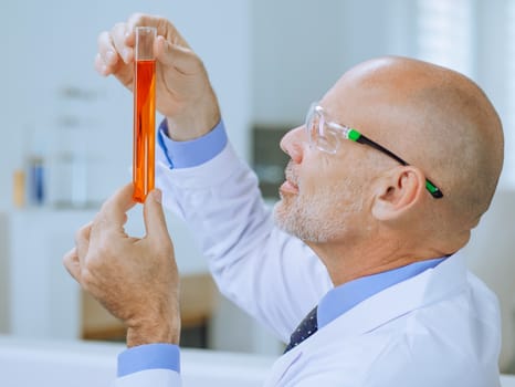 T3 T4 rT3 thyroid aging labs - What symptoms might correlate with abnormal T3, T4, or rT3?