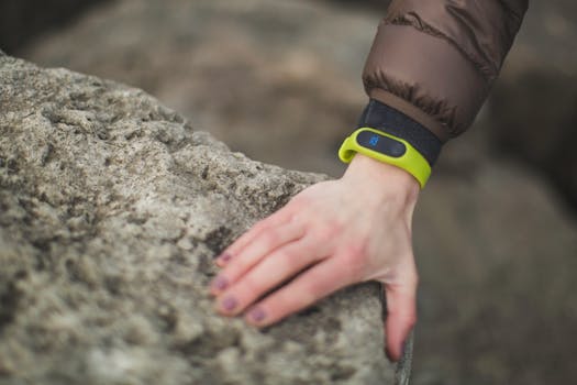 mitochondrial dysfunction symptoms wearable labs - How wearable labs can support symptom tracking (and what they cannot do)