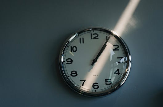 second meal effect CGM timing tracking - Prevention guidance: reduce the chances of a harmful second-meal spike