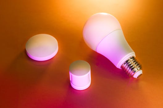 SAD light box vs dawn simulator vs smart bulbs - SAD light box, dawn simulator, or smart bulbs: what you’re really choosing