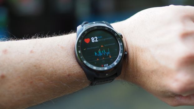 HRV wearable optical vs chest strap accuracy - Optical HRV on wearables vs chest straps: what’s actually being measured