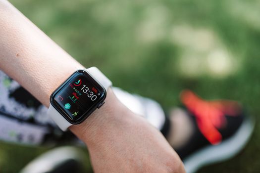 best wearable metrics for body composition - Features and specifications to prioritize before you buy