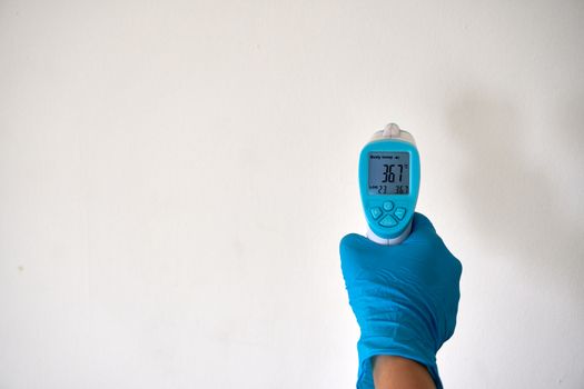 basal body temperature fertility tracking protocol - Goal: track ovulation using a consistent basal body temperature fertility tracking protocol