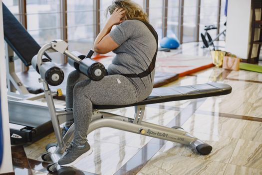 fat loss training using resting heart rate HRV and sleep - Summary: using HRV, resting heart rate, and sleep to keep fat loss on track